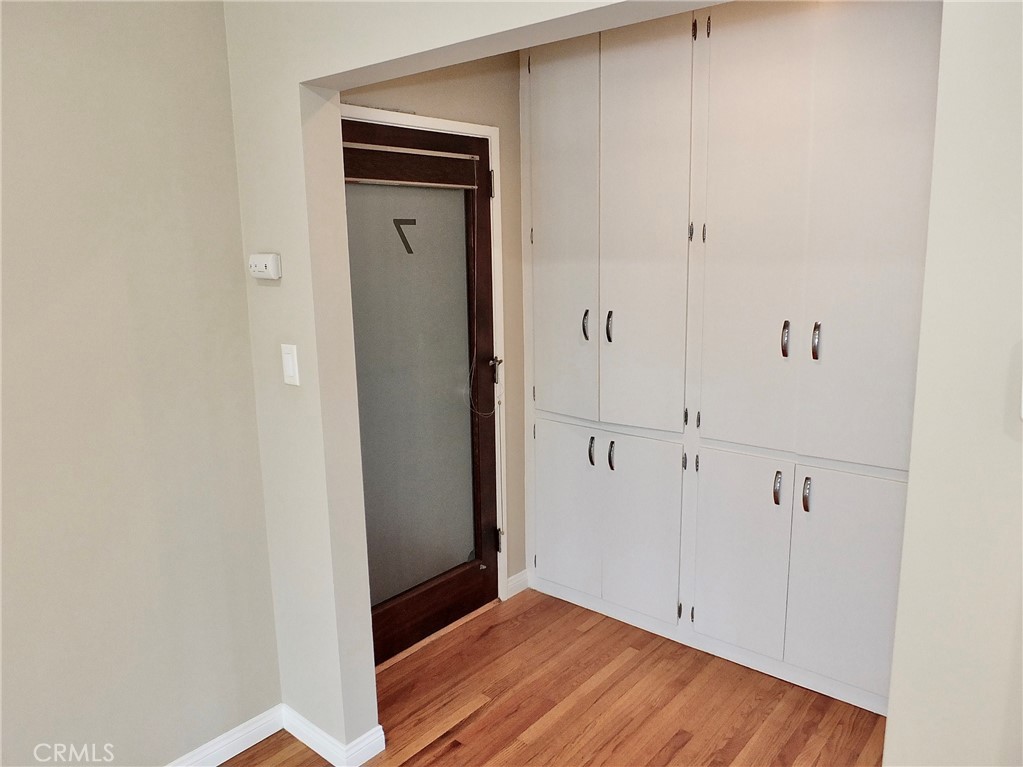 1808 East Appleton Street, Unit 7 Long Beach, CA 90802 - Photo 19 of 44 a view of an entryway space