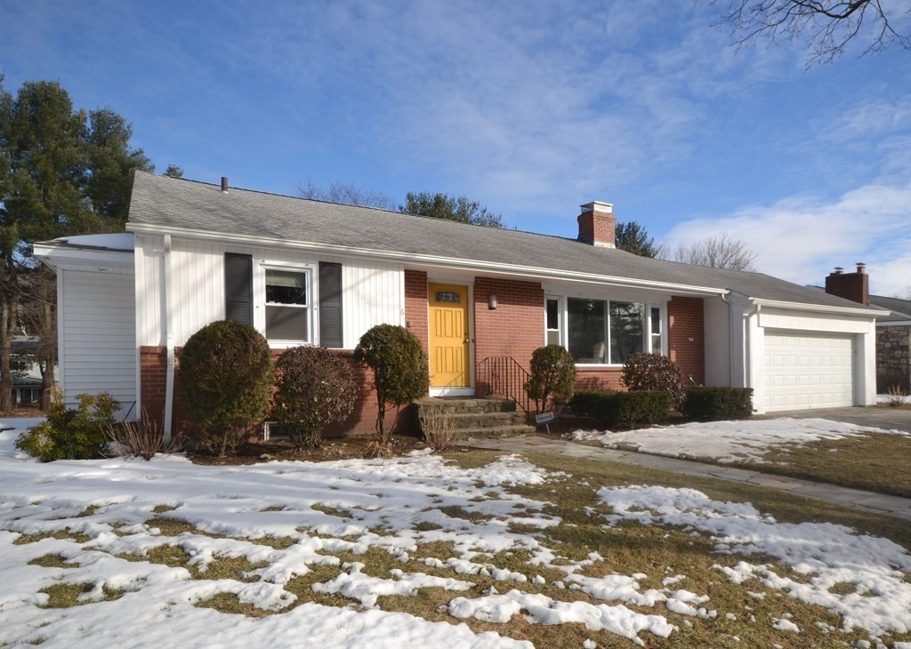 6 Southwood Road Worcester, MA 01609 - Photo 1 of 39 Gallery Image 1