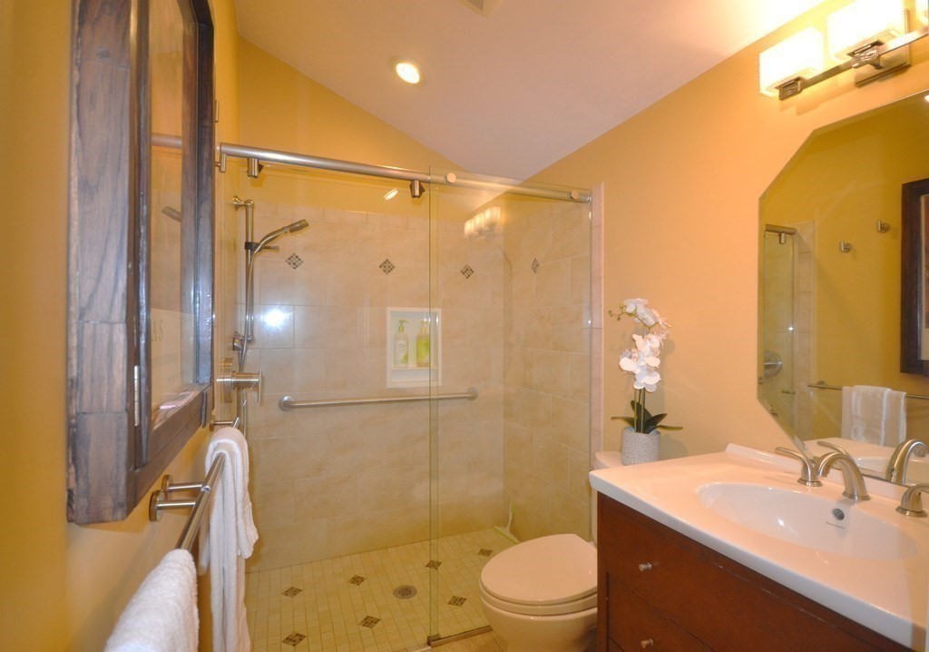 6 Southwood Road Worcester, MA 01609 - Photo 21 of 39 Gallery Image 21