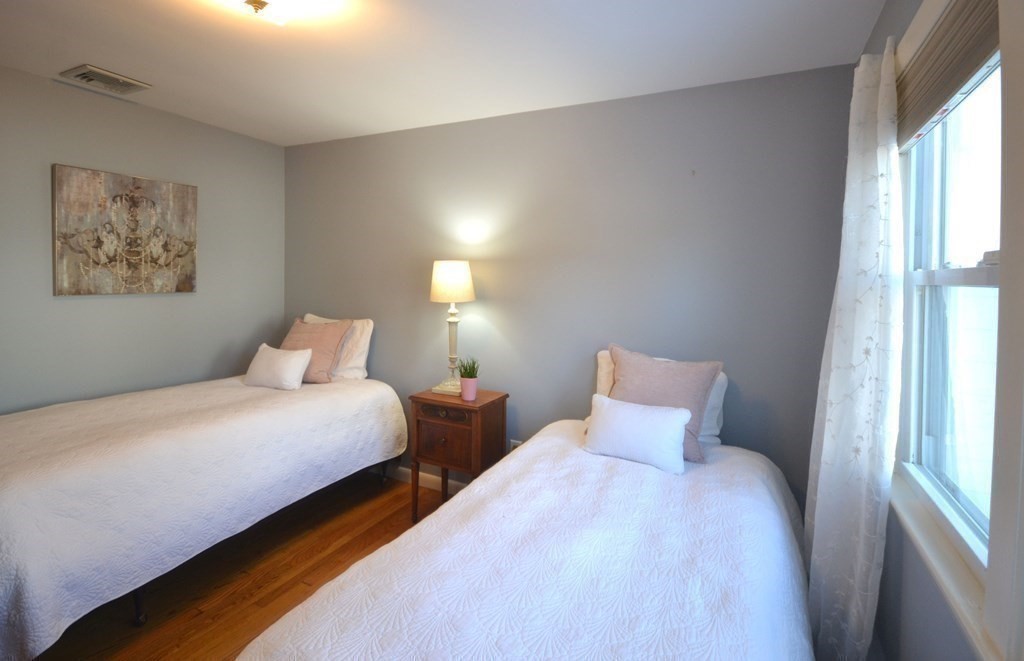 6 Southwood Road Worcester, MA 01609 - Photo 24 of 39 Gallery Image 24