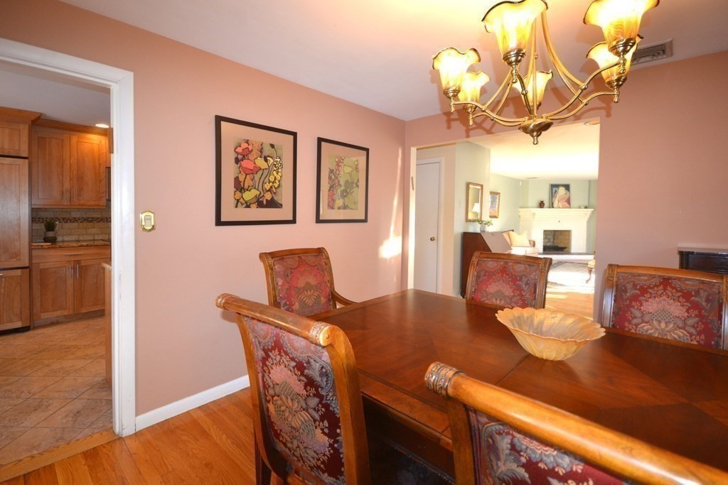 6 Southwood Road Worcester, MA 01609 - Photo 10 of 39 Gallery Image 10