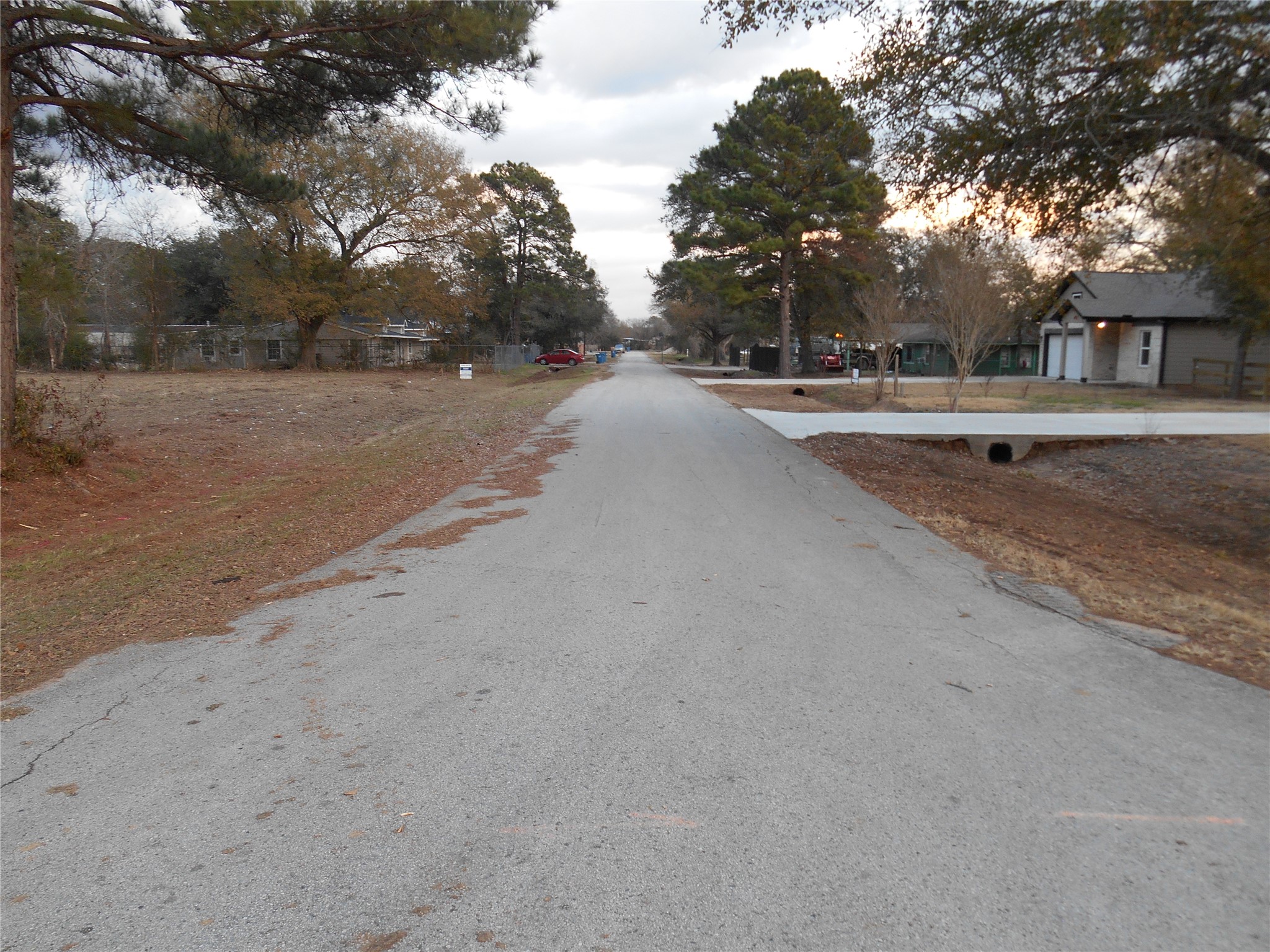 711 Azalea Street Prairie View, TX 77484 - Photo 3 of 3 Lot is on the left side