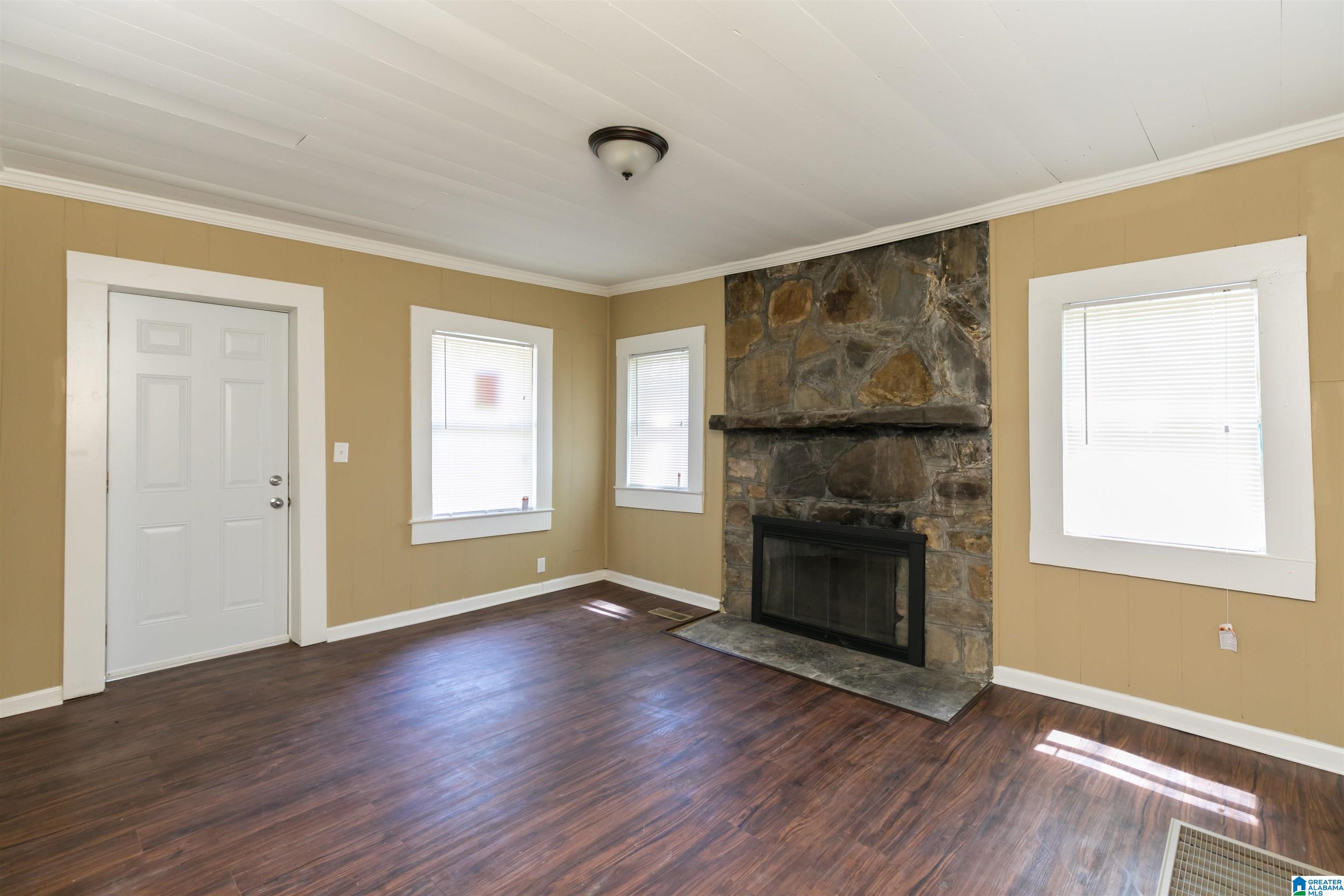 236 Ridgeway Road Bessemer, AL 35023 - Photo 7 of 28