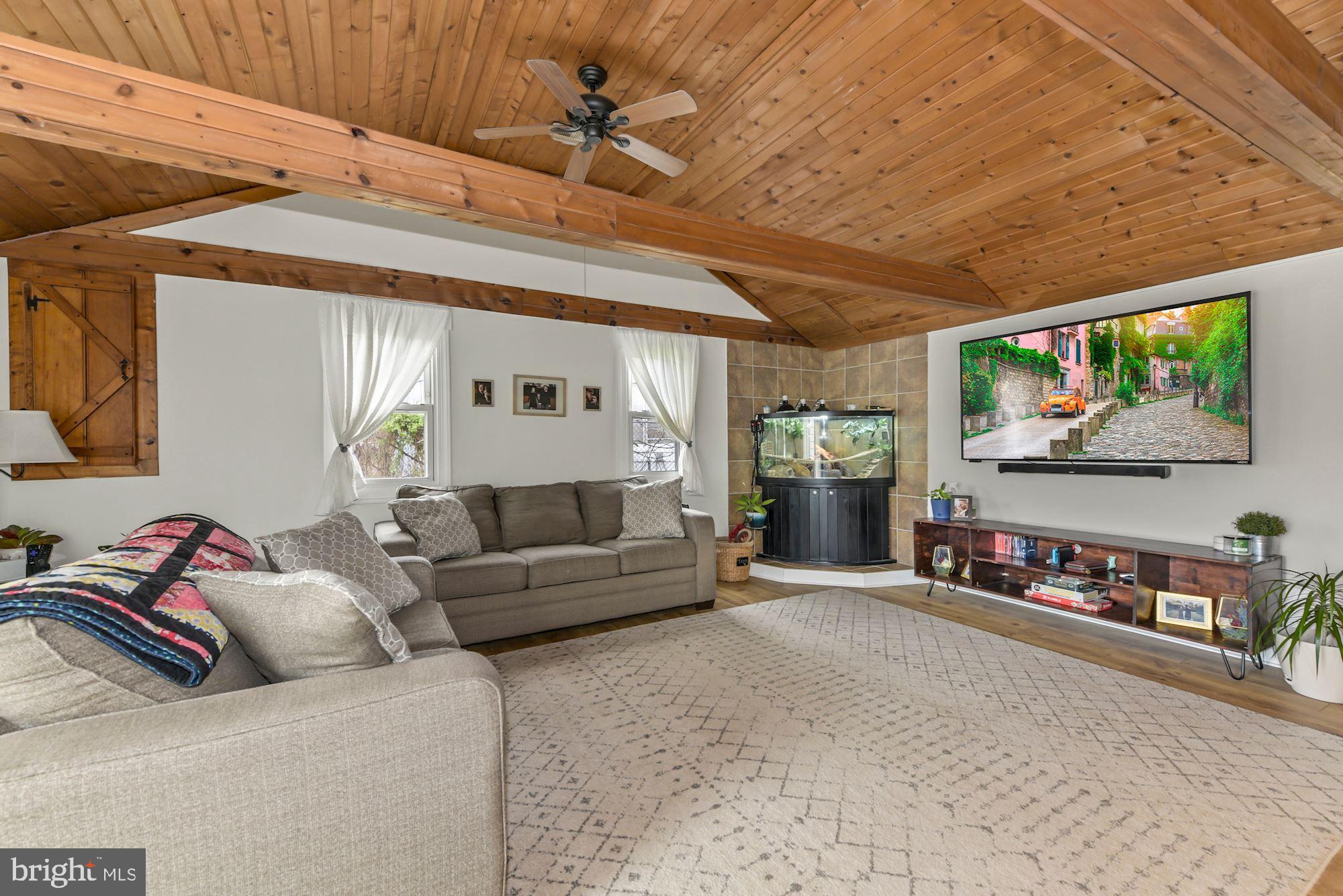 32 Fort Dix Road Pemberton, NJ 08068 - Photo 4 of 23