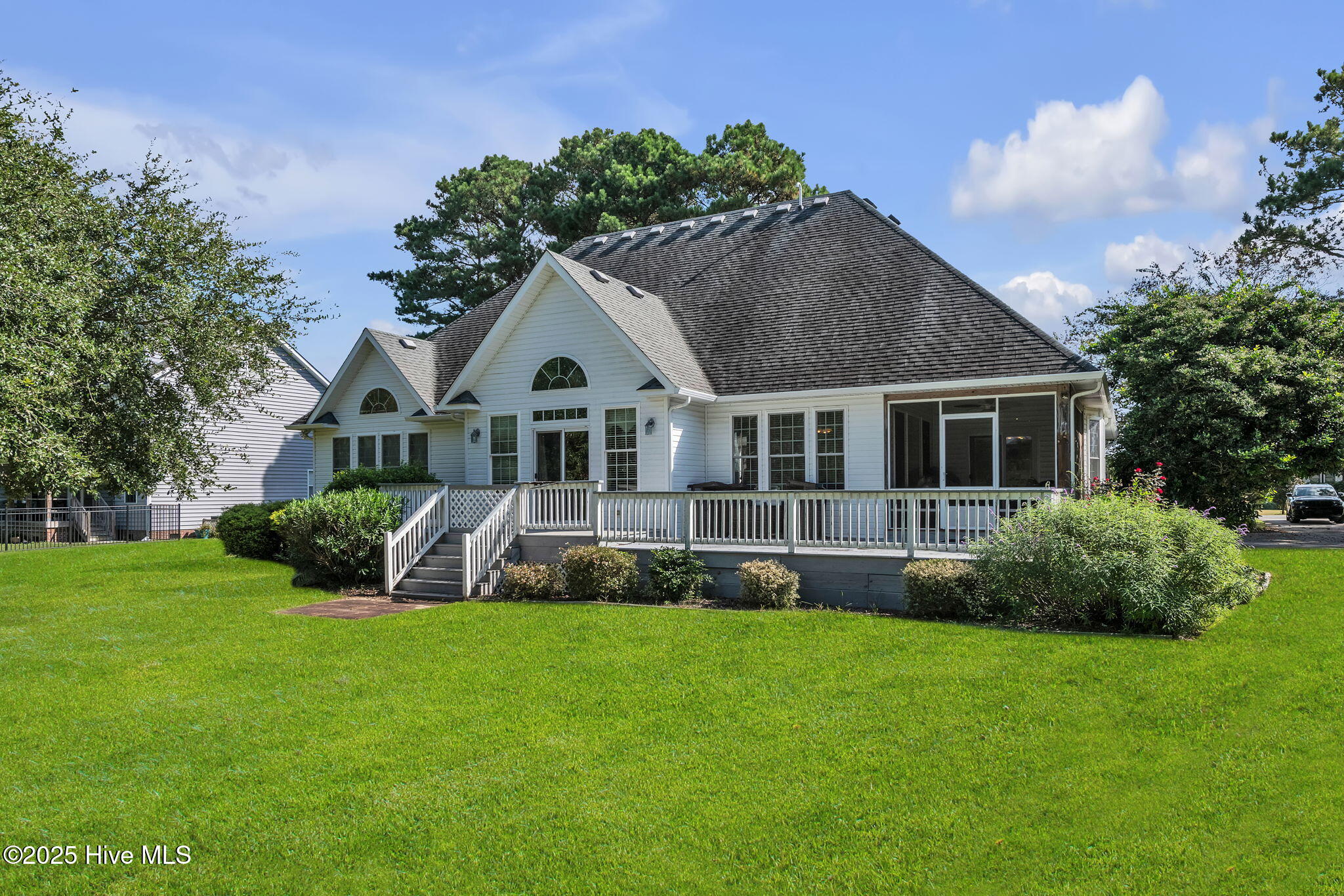 202 Augusta Drive Grandy, NC 27939 - Photo 7 of 46 11-web-or-mls-DSC_9041