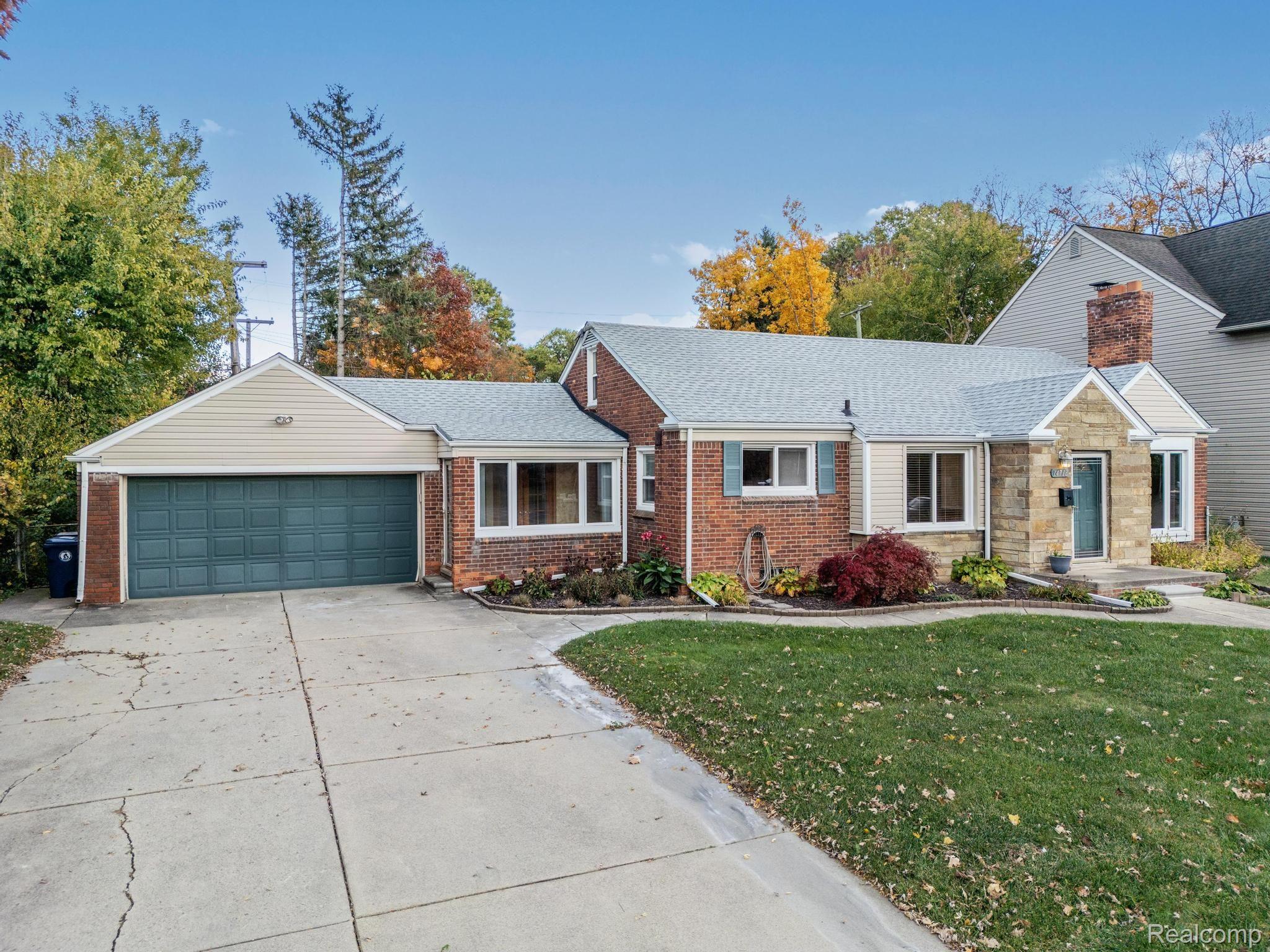 14718 Inkster Road Redford, MI 48239 - Photo 3 of 33 Gallery Image 3