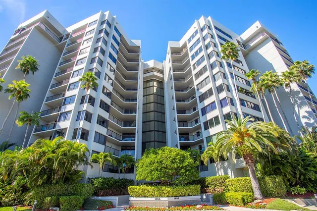 $850,000 | 1600 Gulf Boulevard, Unit 617, Clearwater Beach, FL 33767