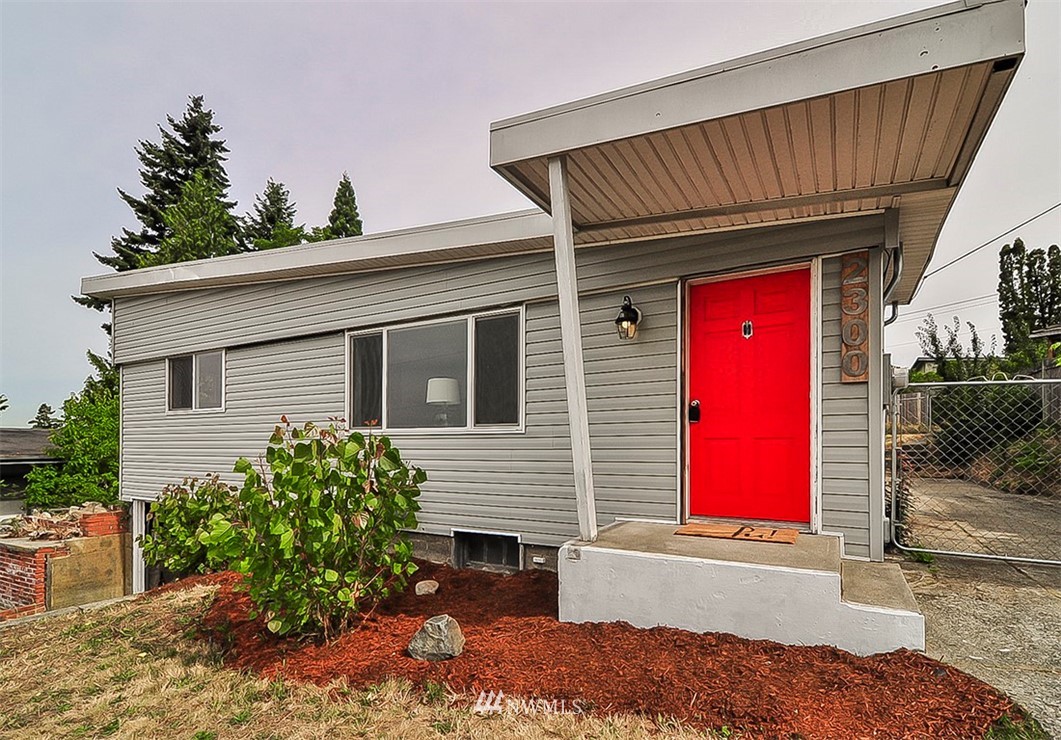 2300 Northeast 6th Place Renton, WA 98056 - Photo 1 of 24 Gallery Image 1