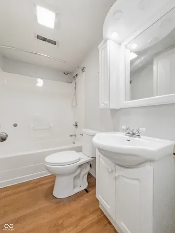 $105,000 | 220 East 54th Street, Anderson, IN 46013