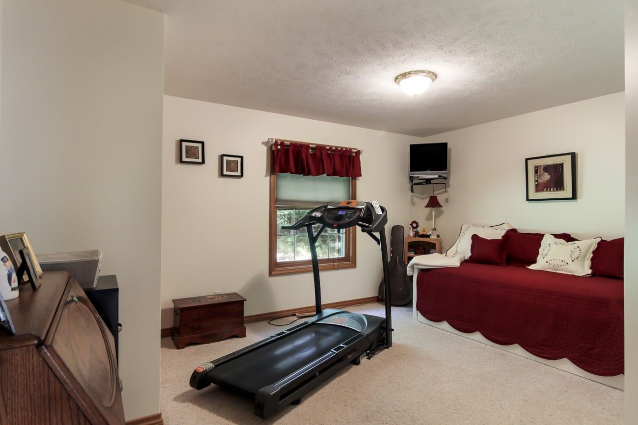 4363 Prouty Road Traverse City, MI 49686 - Photo 17 of 37 1866185-16.JPG