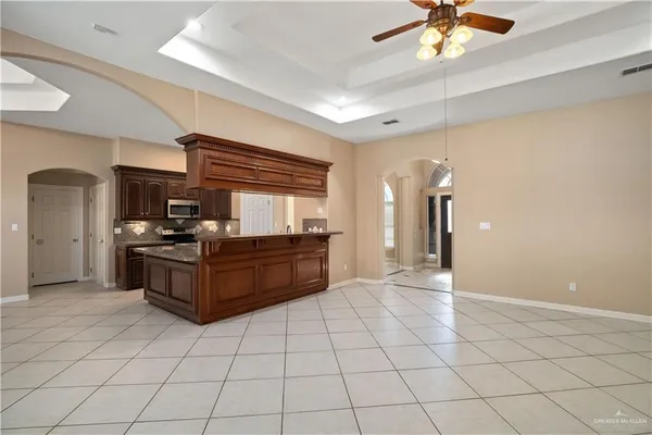 $2,900 | 4205 Ora Street, Edinburg, TX 78539