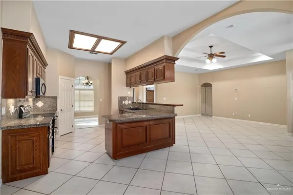 $2,900 | 4205 Ora Street, Edinburg, TX 78539