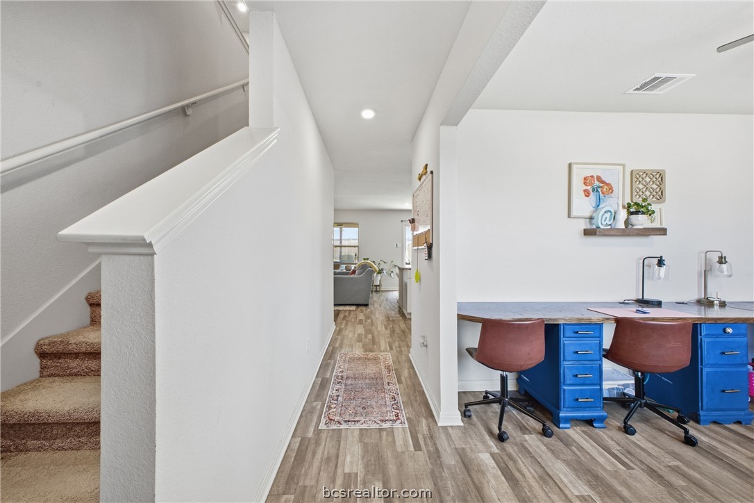 6001 Crest Bridge Bryan, TX 77807 - Photo 4 of 35