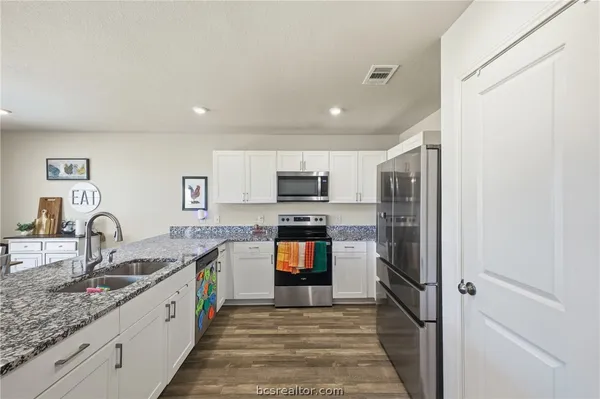 $339,000 | 6001 Crest Bridge, Bryan, TX 77807