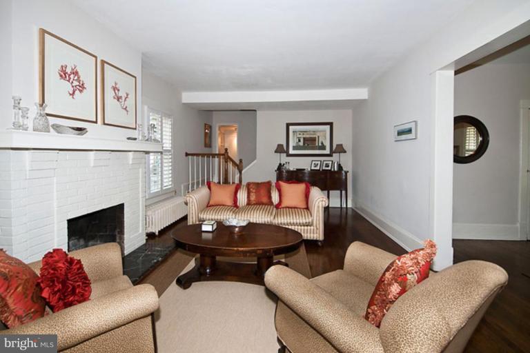 3123 Rittenhouse Street Northwest Washington, DC 20015 - Photo 5 of 8 Living Room #2