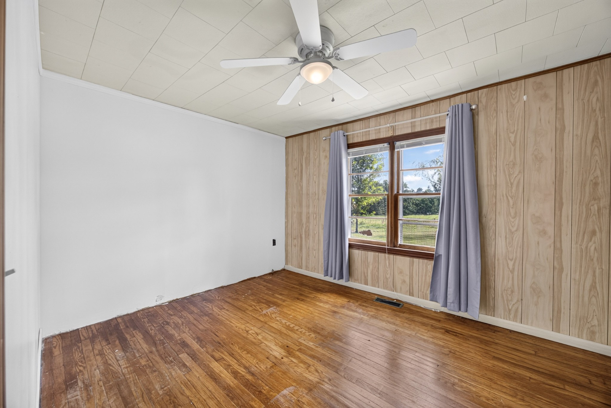 314 Smyrna Road Byrdstown, TN 38549 - Photo 18 of 36