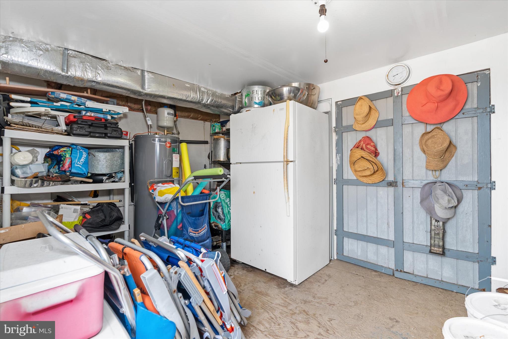10 Pilot Point, Unit 10B Lewes, DE 19958 - Photo 33 of 38 a utility room with dryer and washer
