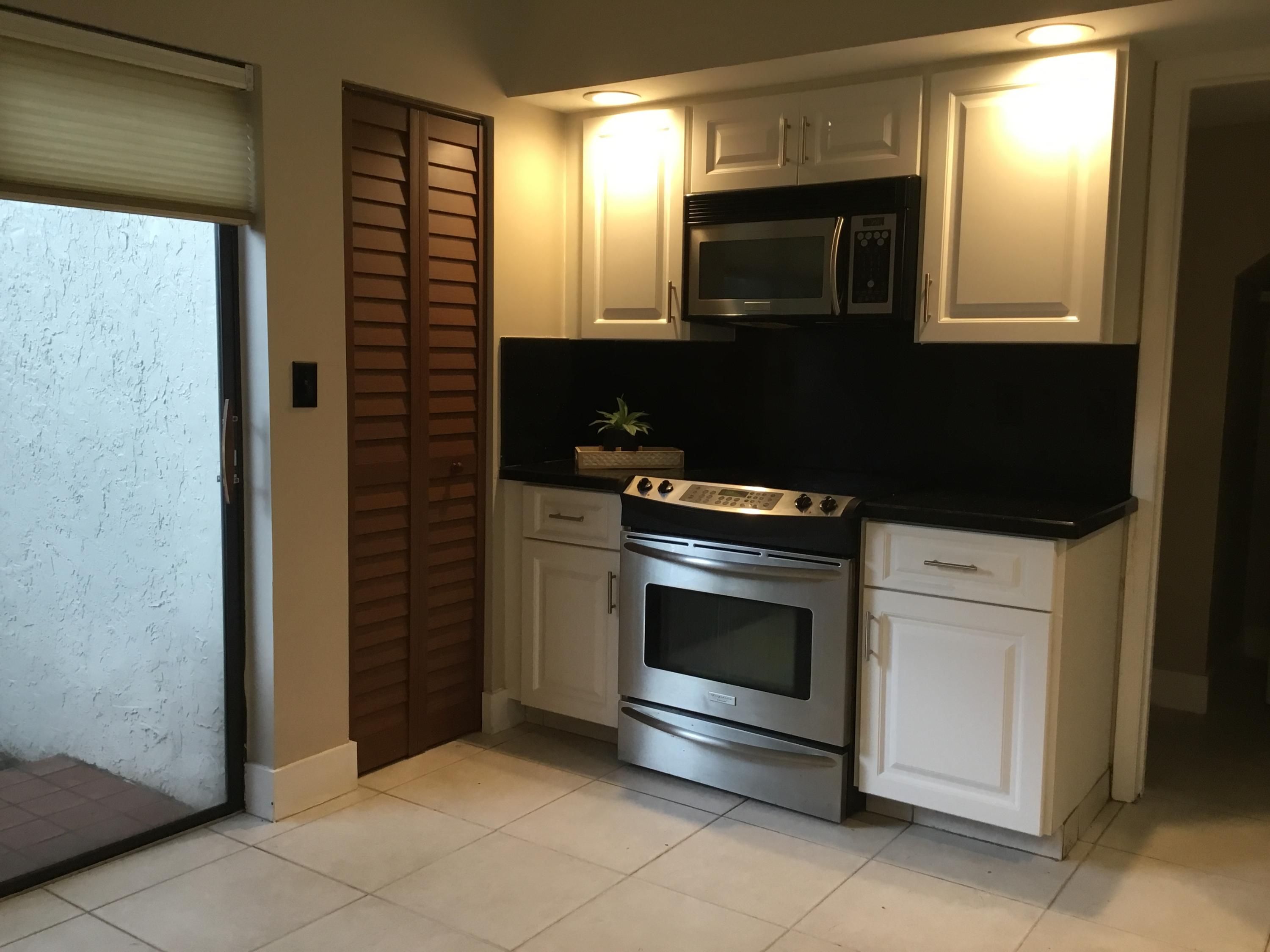 7758 La Mirada Drive Boca Raton, FL 33433 - Photo 13 of 27 Pic 11