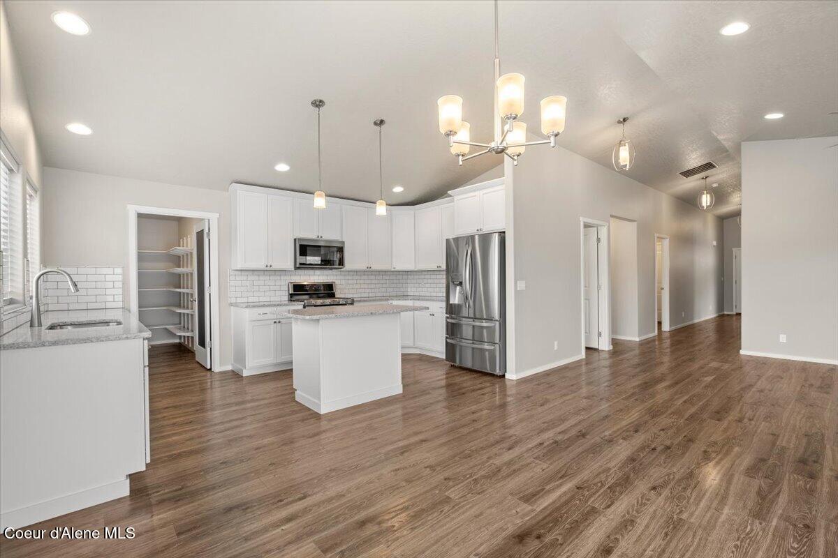 6924 Christine Street Rathdrum, ID 83858 - Photo 14 of 79 Dining Area