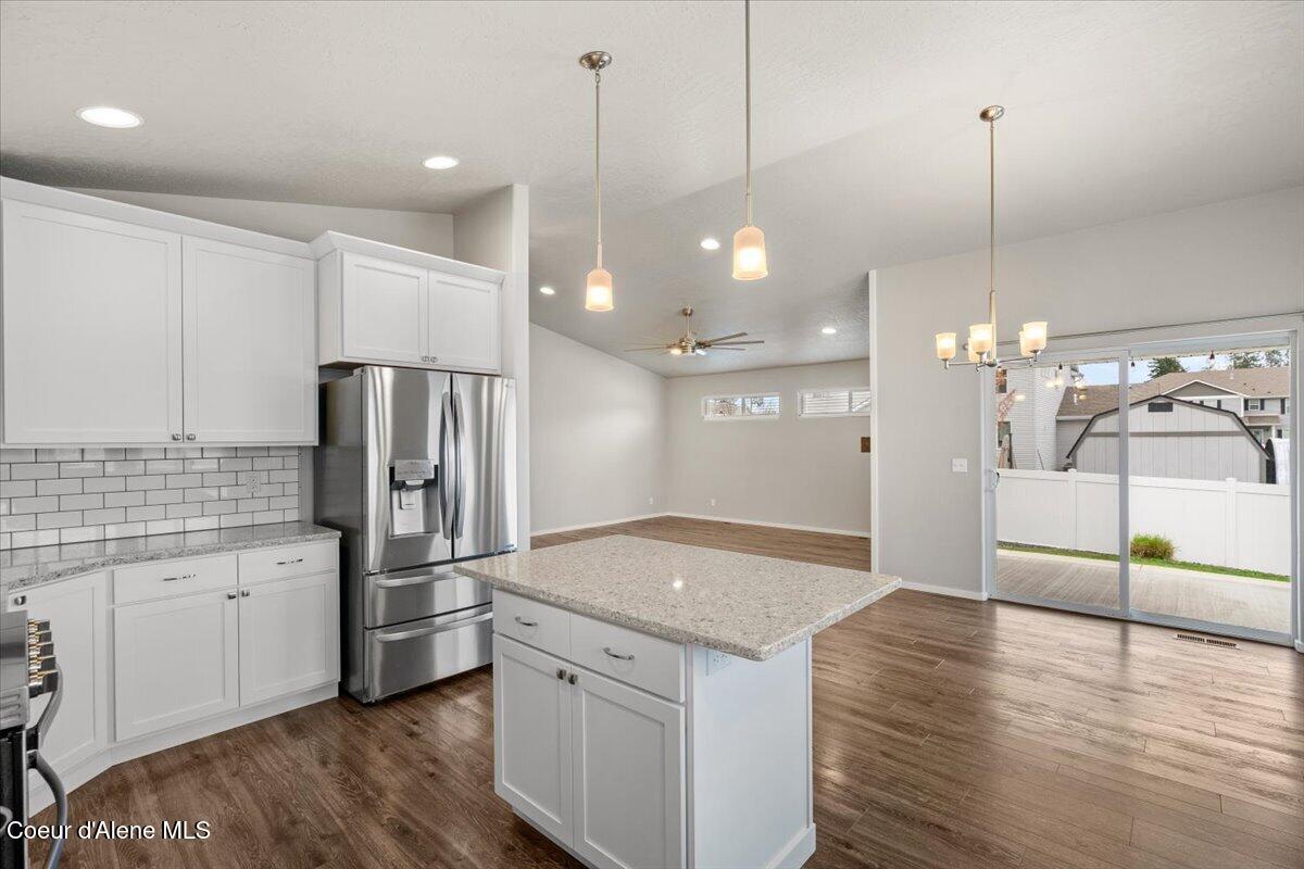 6924 Christine Street Rathdrum, ID 83858 - Photo 16 of 79 Kitchen