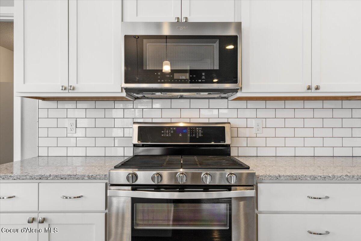 6924 Christine Street Rathdrum, ID 83858 - Photo 21 of 79 Kitchen