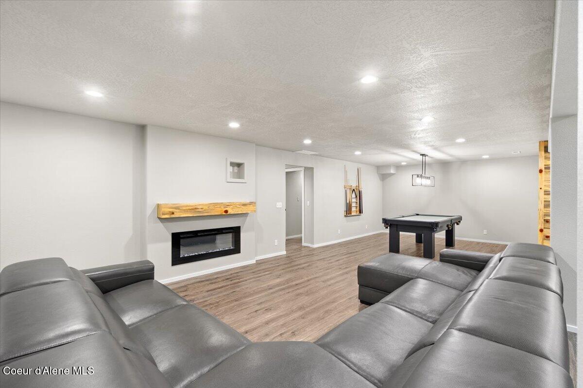 6924 Christine Street Rathdrum, ID 83858 - Photo 38 of 79 Family Room