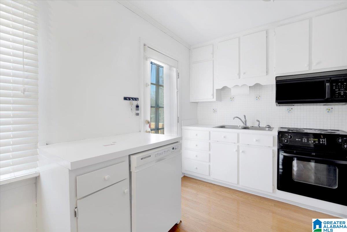 1024 Oak Grove Road Birmingham, AL 35209 - Photo 10 of 32