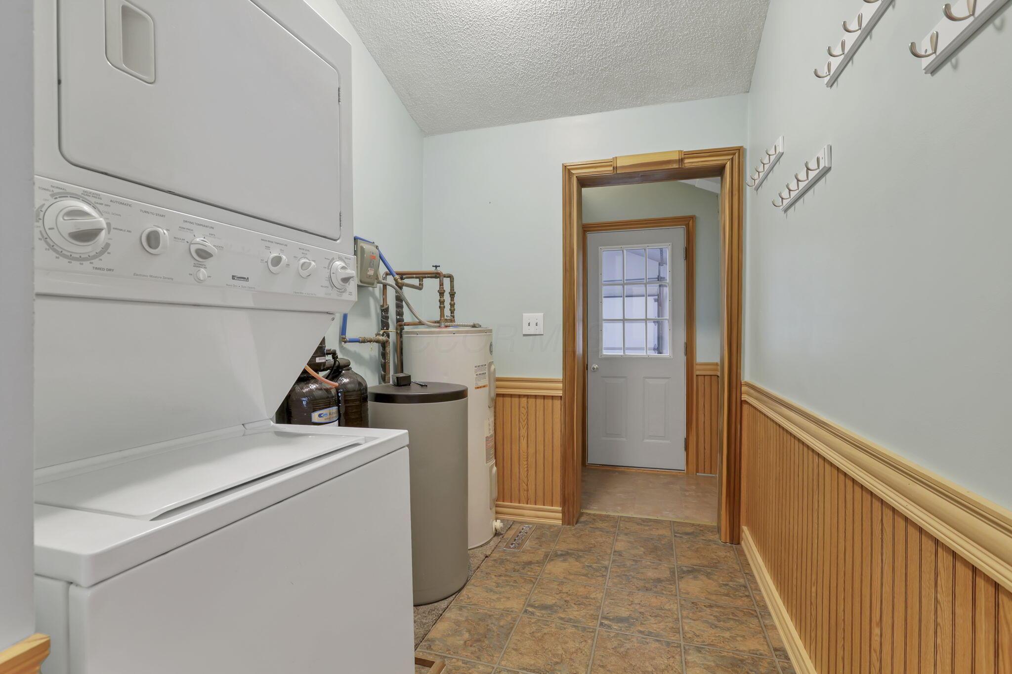4655 Hayes Road Groveport, OH 43125 - Photo 39 of 85 laundry room with stackable W&D