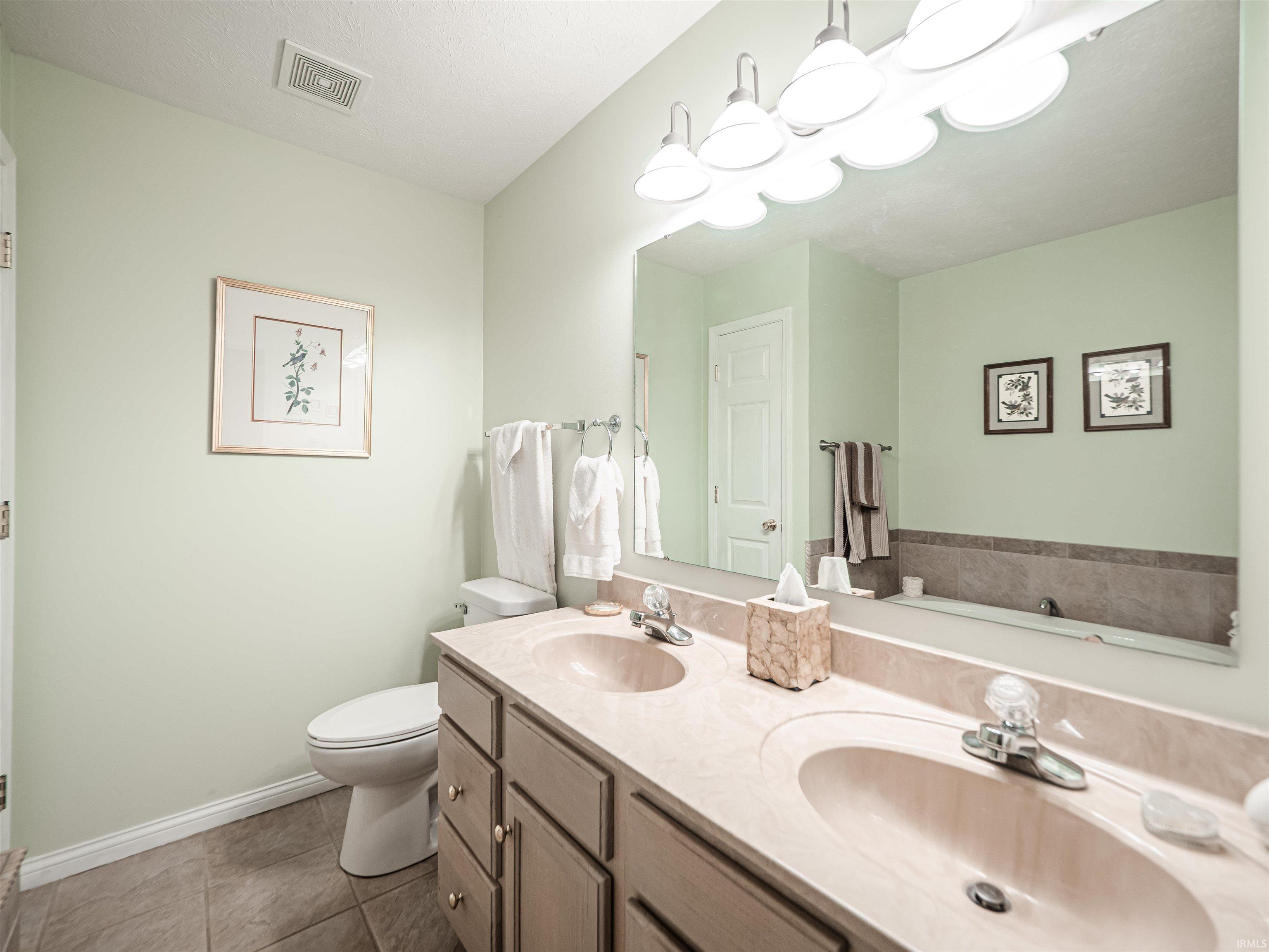 312 East Evergreen Road Evansville, IN 47711 - Photo 15 of 32