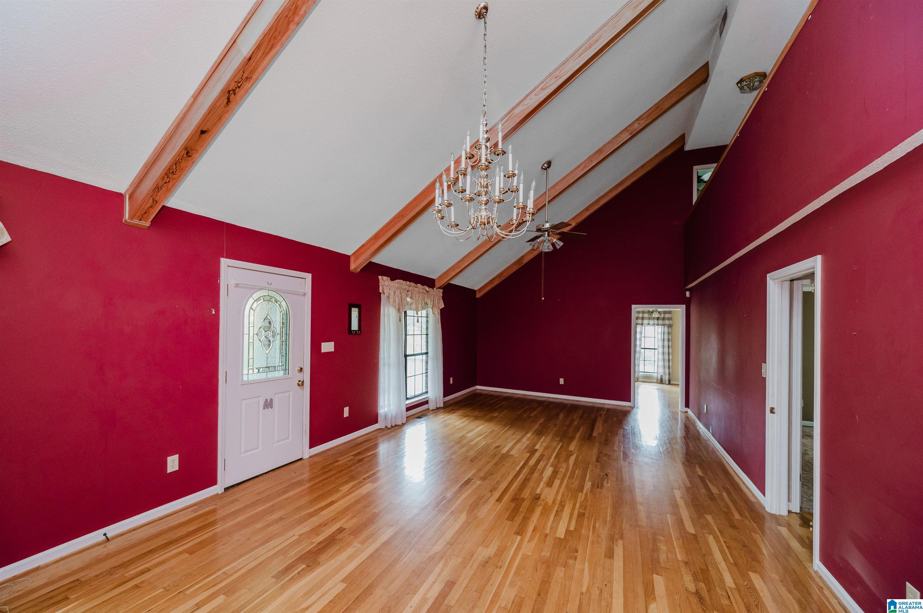 8988 Bankston Road Warrior, AL 35180 - Photo 5 of 47