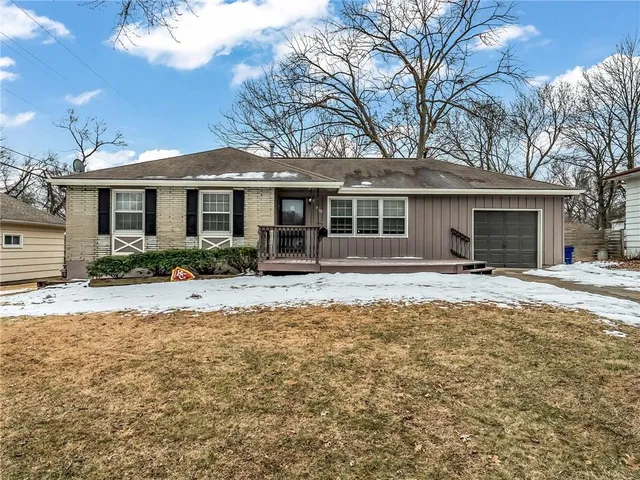 $235,000 | 9807 East 79th Terrace, Raytown, MO 64138