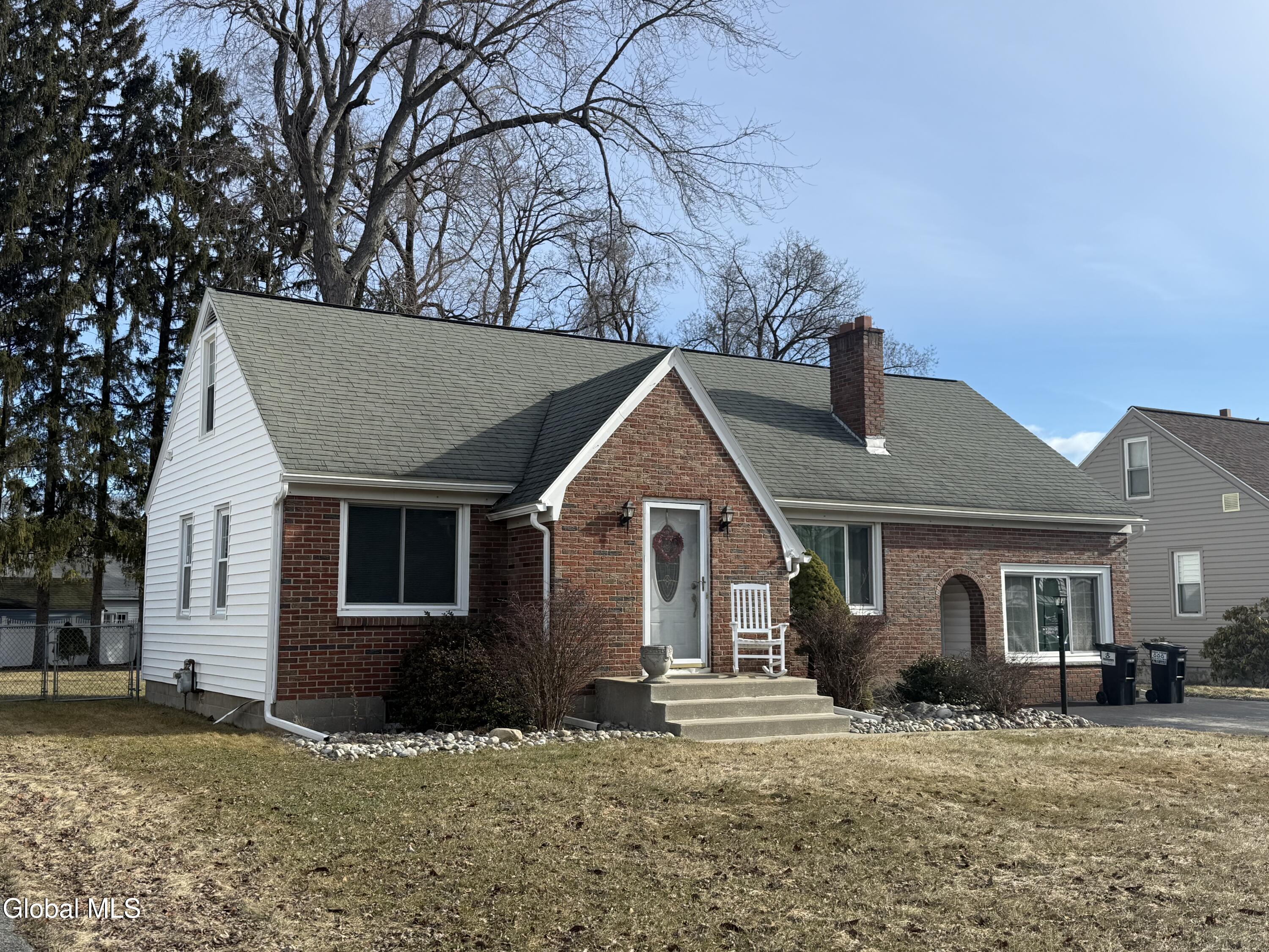 1032 Bill Road Rotterdam, NY 12303 - Photo 2 of 14 IMG_0451