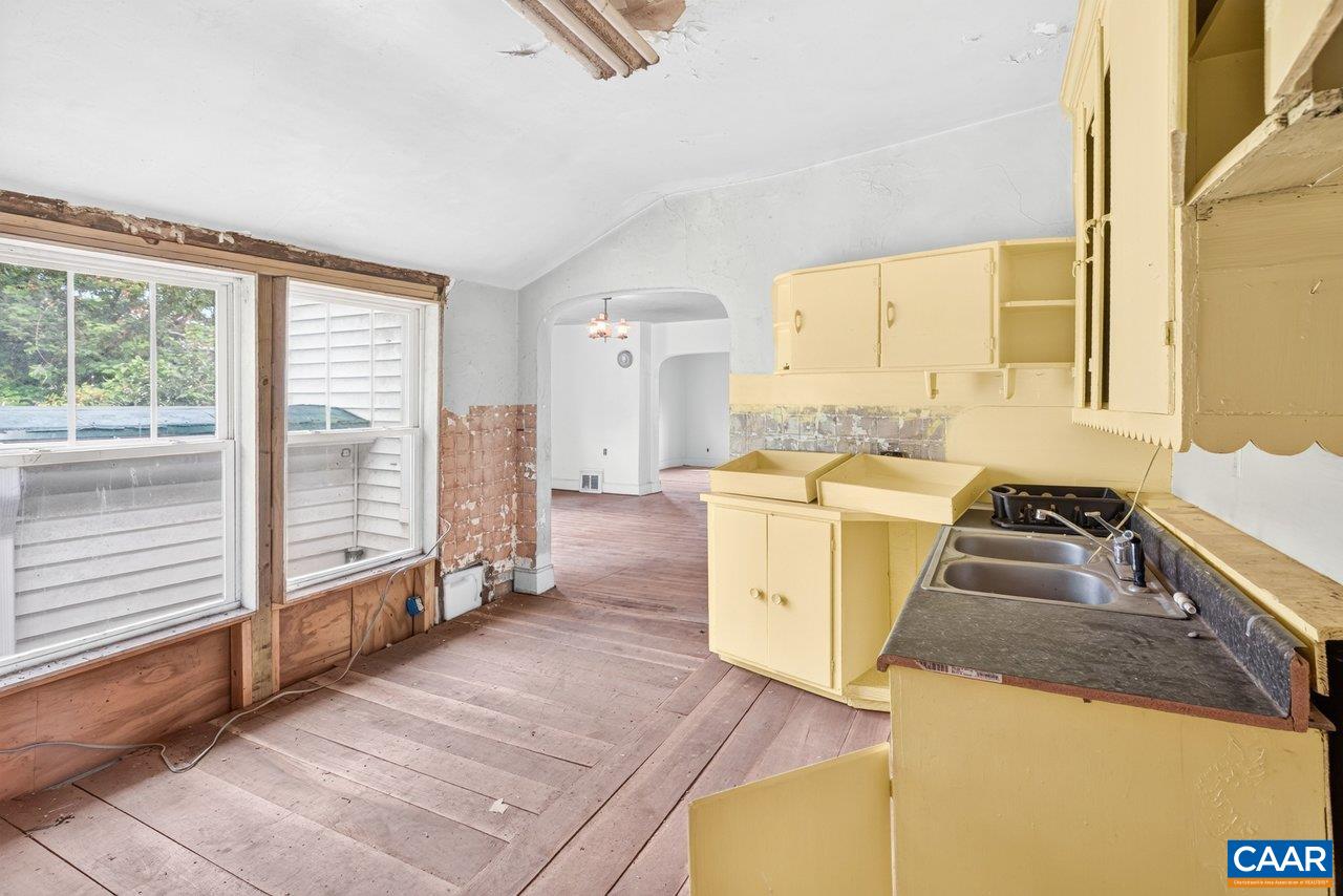 176 Eureka Mill Road Staunton, VA 24401 - Photo 19 of 74 Gallery Image 19