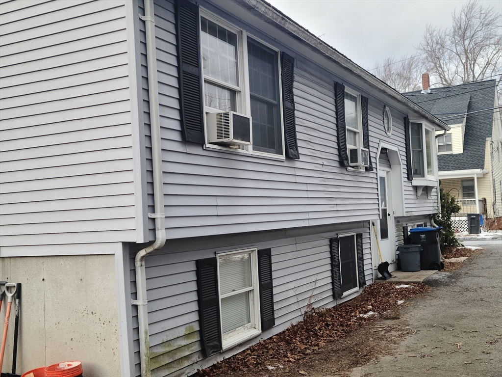 17 Harvard Street Natick, MA 01760 - Photo 4 of 12 a view of a house with a small space