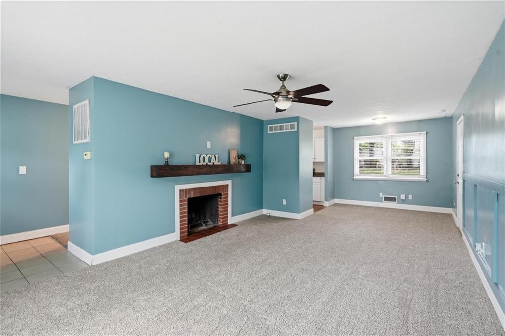 2902 West 7th Street Lawrence, KS 66049 - Photo 4 of 18