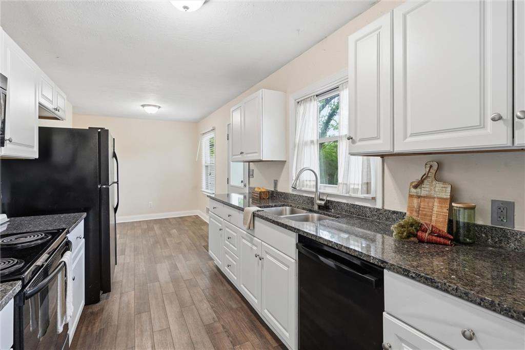2902 West 7th Street Lawrence, KS 66049 - Photo 6 of 18