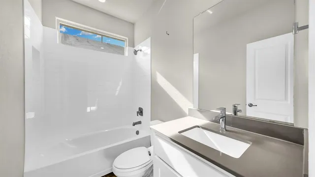 $2,600 | 2349 Waggoner Rnch Drive, Weatherford, TX 76087