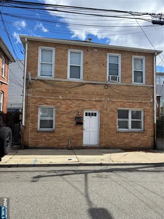 $2,200 | 94 MacArthur Avenue, Unit 94, Garfield, NJ 07026