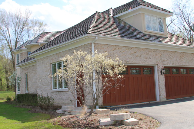 195 Bateman Road Barrington Hills, IL 60010 - Photo 19 of 23 a front view of a house