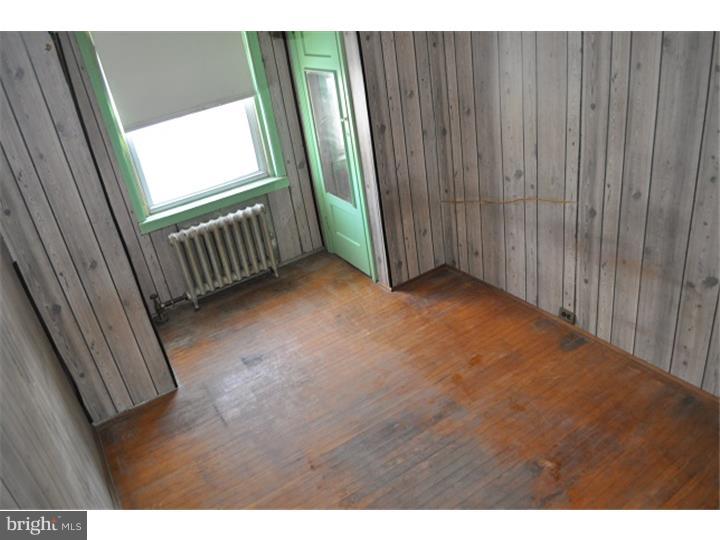 6606 Lotus Road Philadelphia, PA 19151 - Photo 6 of 10 Bedroom 2