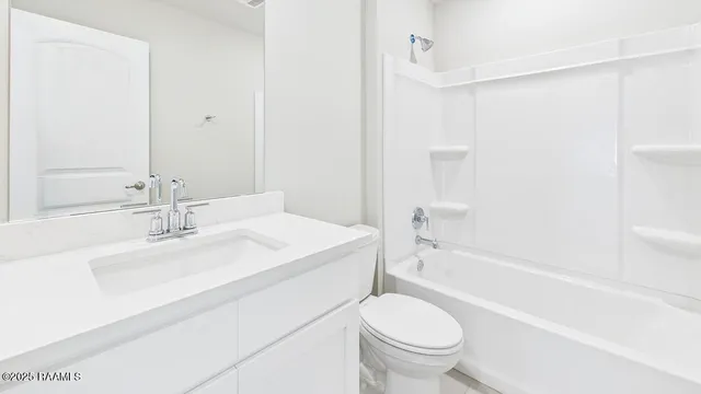 $285,000 | 111 Yonkers Drive, Lafayette, LA 70507