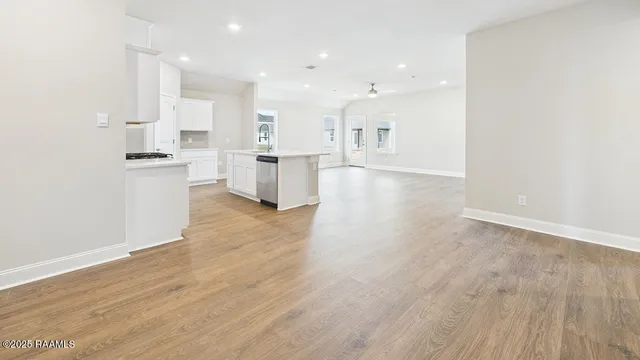 $285,000 | 111 Yonkers Drive, Lafayette, LA 70507