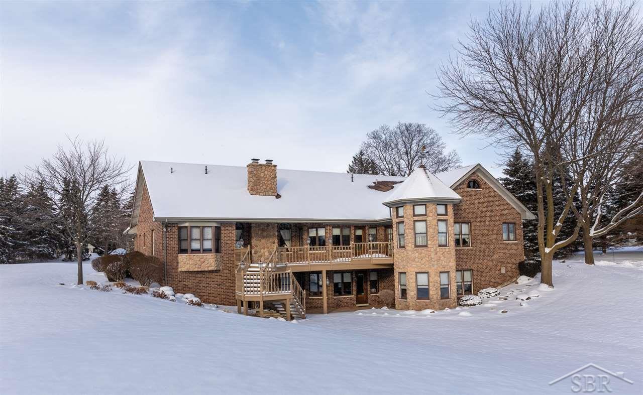 1 Mission Ridge Frankenmuth, MI 48734 - Photo 2 of 6 31372937-1.JPG