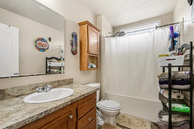 $75,000 | 4335 Tavistock Drive, Wayland, MI 49348