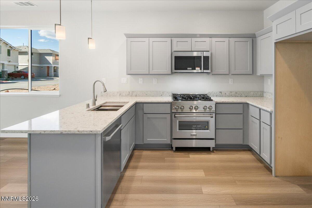 1175 Arrastra Road Reno, NV 89512 - Photo 17 of 30 Main Living Area