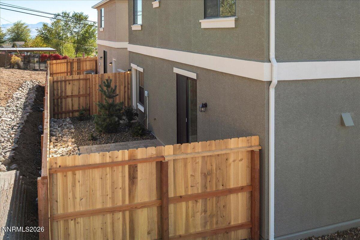 1175 Arrastra Road Reno, NV 89512 - Photo 5 of 30 Exterior (Rear)