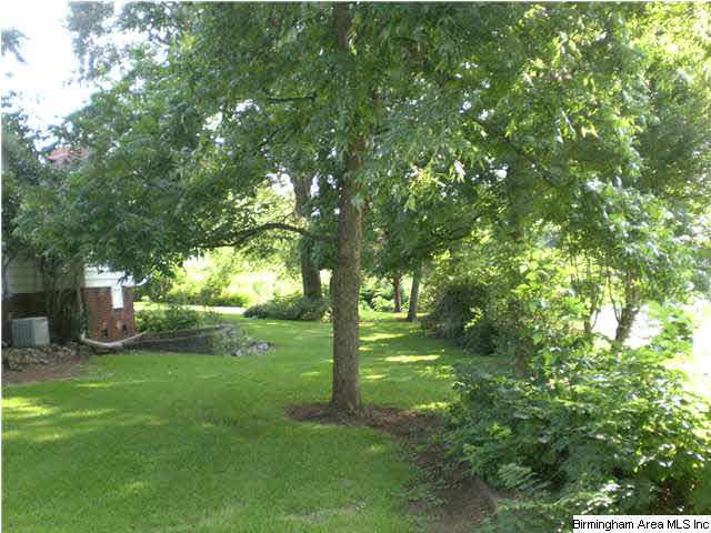 841 Delta Street Bessemer, AL 35020 - Photo 19 of 30