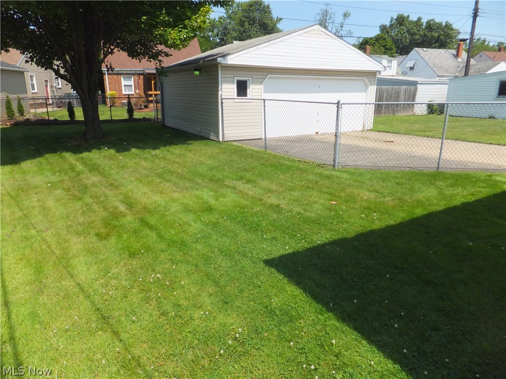 4358 Redding Road Cleveland, OH 44109 - Photo 21 of 23 Gallery Image 21