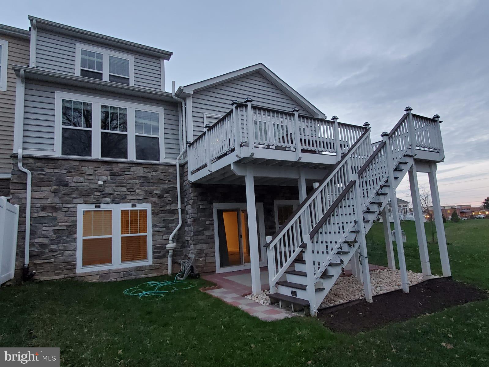 23575 Christina Ridge Square Ashburn, VA 20148 - Photo 35 of 38