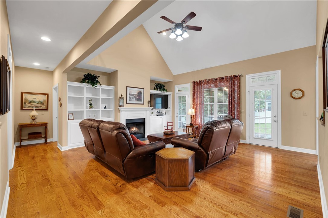 101 Edens Garden Way Six Mile, SC 29682 - Photo 10 of 39
